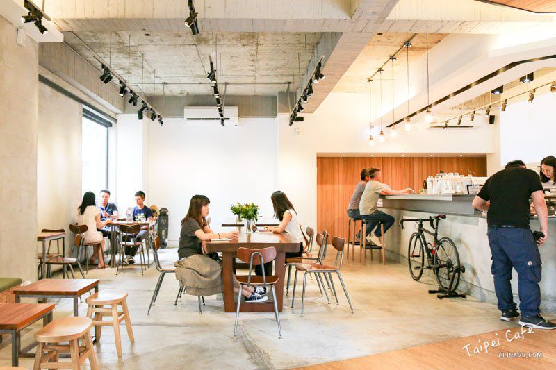 BOOM coffee roasters 大爆咖啡｜台北大安舒適率性的咖啡館空間 @Alina 愛琳娜