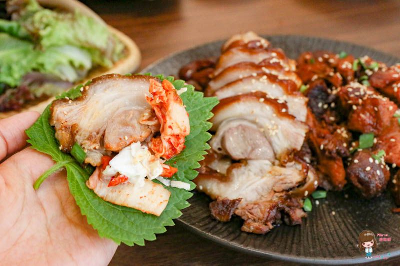 【台北美食】豬腳鬼神 韓國豬腳台灣分店-炭火韓式辣味比原味好吃 @Alina 愛琳娜