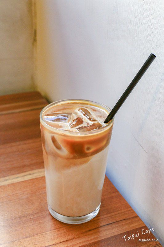 BOOM coffee roasters 大爆咖啡｜台北大安舒適率性的咖啡館空間 @Alina 愛琳娜