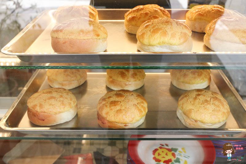 【台北美食】香港特別行運冰室 港式茶餐廳 奶茶正宗香濃 奶黃西多士爆漿熔岩 @Alina 愛琳娜
