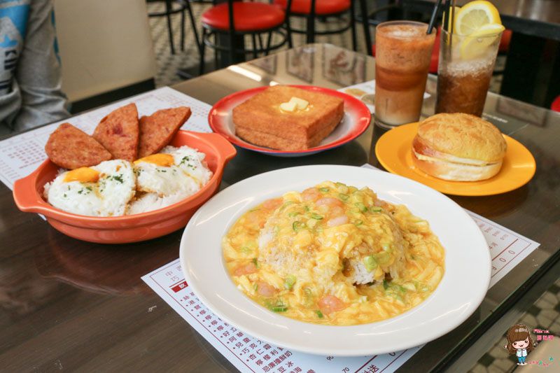 【台北美食】香港特別行運冰室 港式茶餐廳 奶茶正宗香濃 奶黃西多士爆漿熔岩 @Alina 愛琳娜