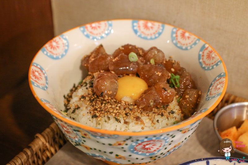【首爾美食】弘大 少年餐館 醬蝦飯定食-少年食堂平價醃漬醬油蝦 @Alina 愛琳娜 【首爾美食】弘大 少年餐館 醬蝦飯定食-少年食堂平價醃漬醬油蝦 @Alina 愛琳娜