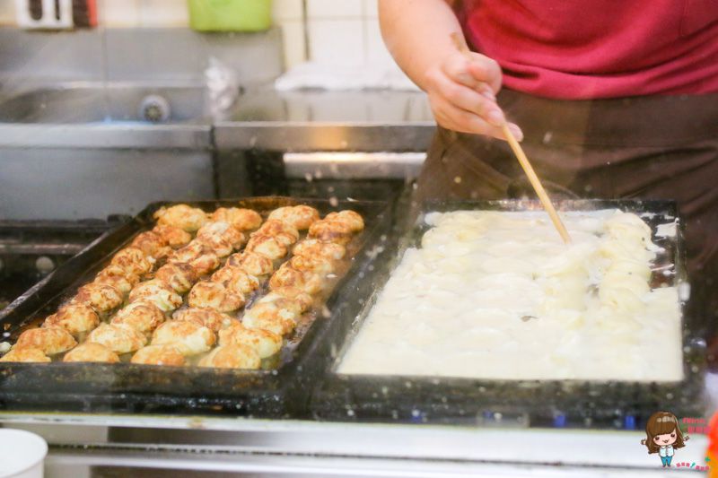 【大阪美食】梅田 大阪章魚燒 新梅田食道街美食：はなだこHanadako章魚燒 @Alina 愛琳娜