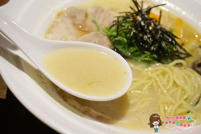 【花蓮食記】匠心食堂 日式拉麵店,濃郁黑嚕嚕的墨魚拉麵好特別 @Alina 愛琳娜 【花蓮食記】匠心食堂 日式拉麵店,濃郁黑嚕嚕的墨魚拉麵好特別 @Alina 愛琳娜