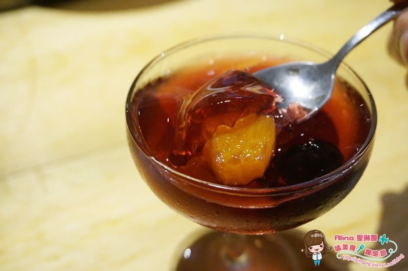 【花蓮食記】匠心食堂 日式拉麵店,濃郁黑嚕嚕的墨魚拉麵好特別 @Alina 愛琳娜 【花蓮食記】匠心食堂 日式拉麵店,濃郁黑嚕嚕的墨魚拉麵好特別 @Alina 愛琳娜