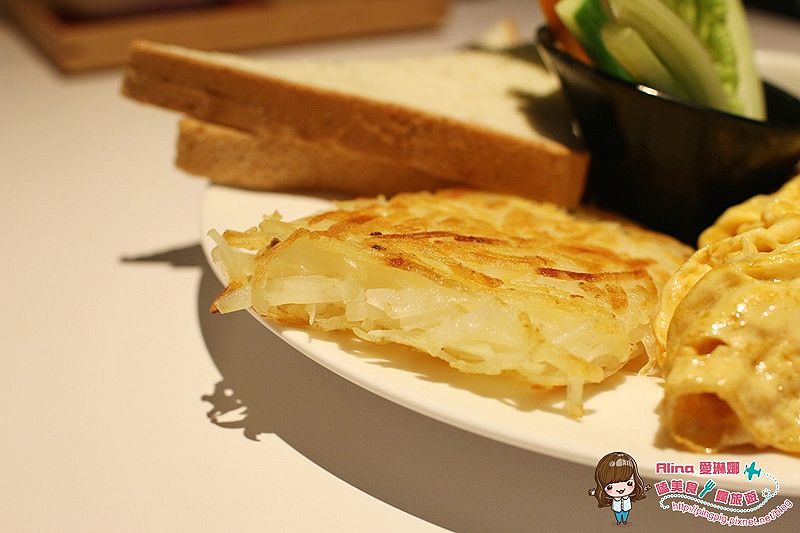 【台北食記】Cafe La Mode 歐姆蛋捲配上布丁吐司的悠閒下午茶 @Alina 愛琳娜 【台北食記】Cafe La Mode 歐姆蛋捲配上布丁吐司的悠閒下午茶 @Alina 愛琳娜