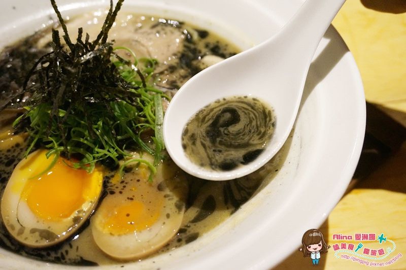【花蓮食記】匠心食堂 日式拉麵店,濃郁黑嚕嚕的墨魚拉麵好特別 @Alina 愛琳娜 【花蓮食記】匠心食堂 日式拉麵店,濃郁黑嚕嚕的墨魚拉麵好特別 @Alina 愛琳娜