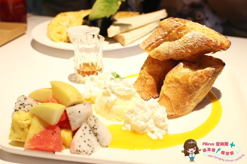 【台北食記】Cafe La Mode 歐姆蛋捲配上布丁吐司的悠閒下午茶 @Alina 愛琳娜