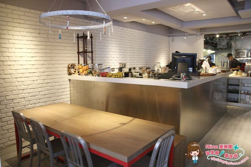 【台北食記】Cafe La Mode 歐姆蛋捲配上布丁吐司的悠閒下午茶 @Alina 愛琳娜