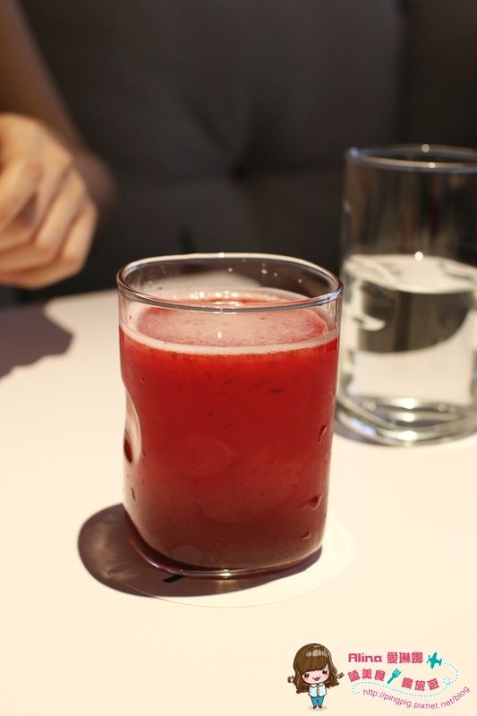 【台北食記】Cafe La Mode 歐姆蛋捲配上布丁吐司的悠閒下午茶 @Alina 愛琳娜 【台北食記】Cafe La Mode 歐姆蛋捲配上布丁吐司的悠閒下午茶 @Alina 愛琳娜