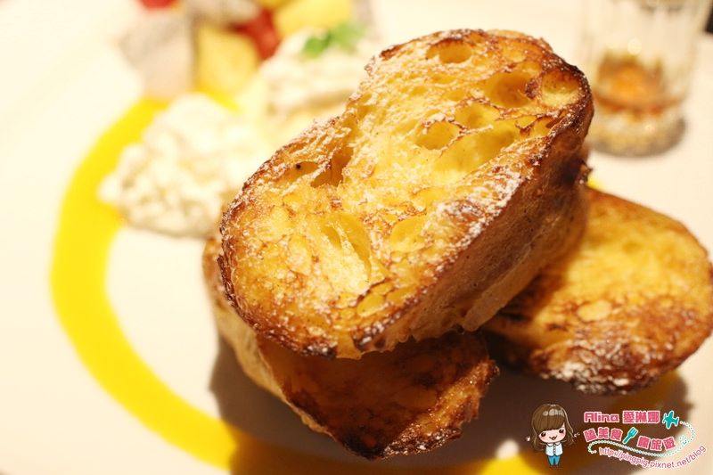 【台北食記】Cafe La Mode 歐姆蛋捲配上布丁吐司的悠閒下午茶 @Alina 愛琳娜 【台北食記】Cafe La Mode 歐姆蛋捲配上布丁吐司的悠閒下午茶 @Alina 愛琳娜