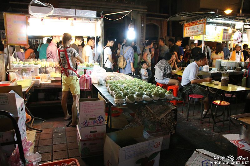 台北寧夏夜市》橋頭燒麻糬.劉芋仔蛋黃芋餅.環記麻油雞.豆花庄 @Alina 愛琳娜